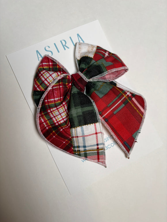 Plaid Xmas  -Single Clip Serge Bow