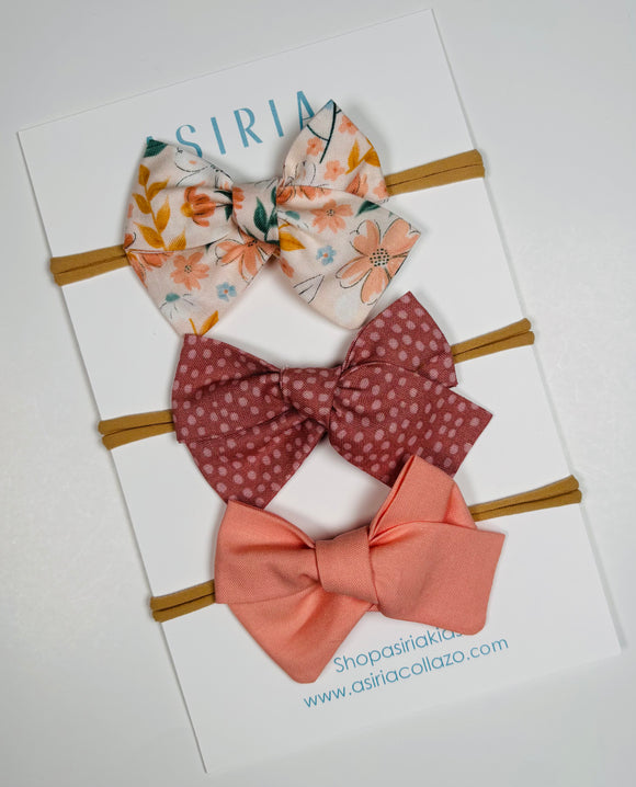 Coral Flowers : Set of 3 elastic band bow
