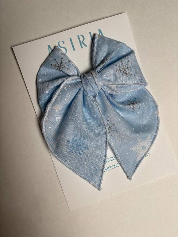 SnowFlake -Single Clip Serge Bow