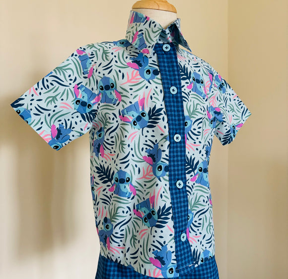 Cute Blue Alien Buttondown