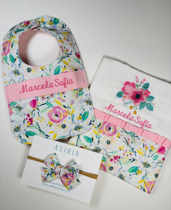 Delicate Flowers + burp Cloth Set