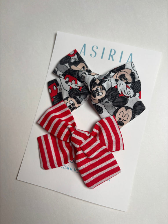 M Mouse + Red stripes  - Set of 2 Clips bow