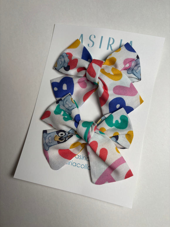 Bluey Twins  - Set of 2 Clips bow