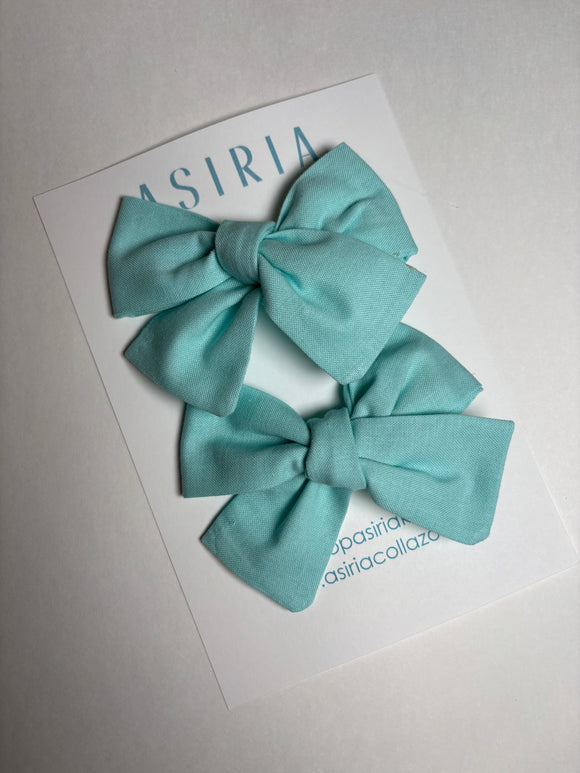 Aqua- Set of 2 Clips bow