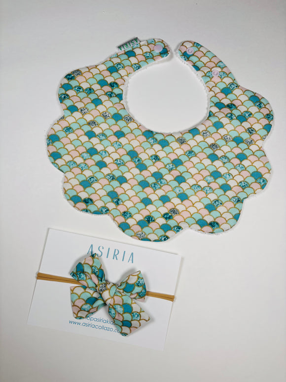 Mermaid bib + Bow