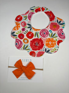 Flower bib + Bow