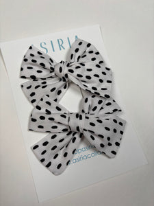 Black drops - Set of 2 Clips bow